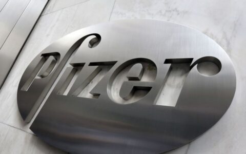 辉瑞Pfizer股价低迷背后：7.3%高股息与未来增长的投资密码